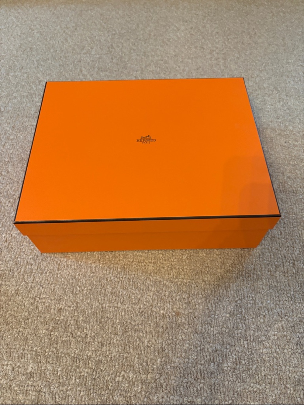 Hermes shoebox perfect condition 14in x 11 inch x 4in